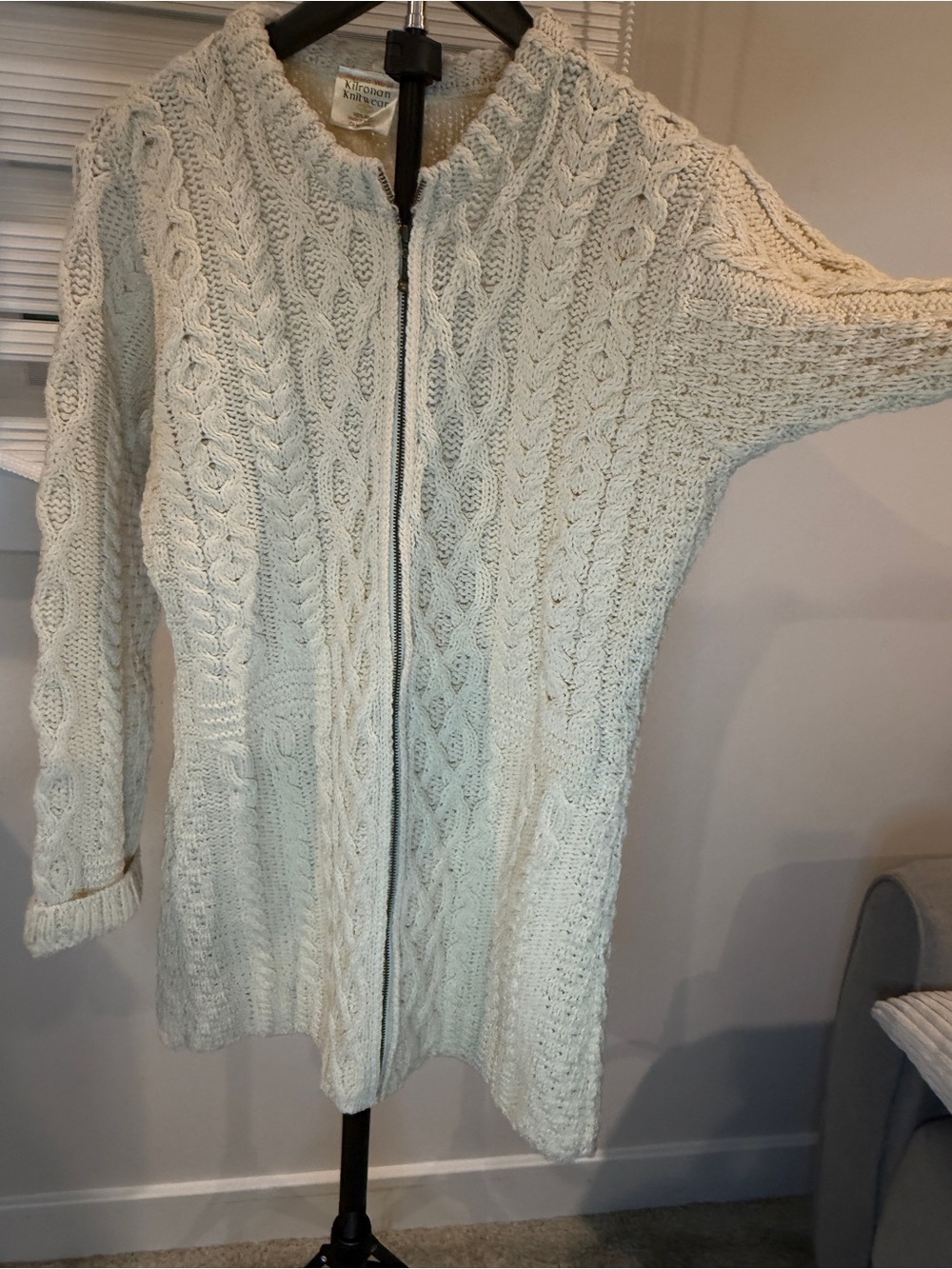 Wool Aran stitch Knit Zip-Front Women’s Sweater Cardigan